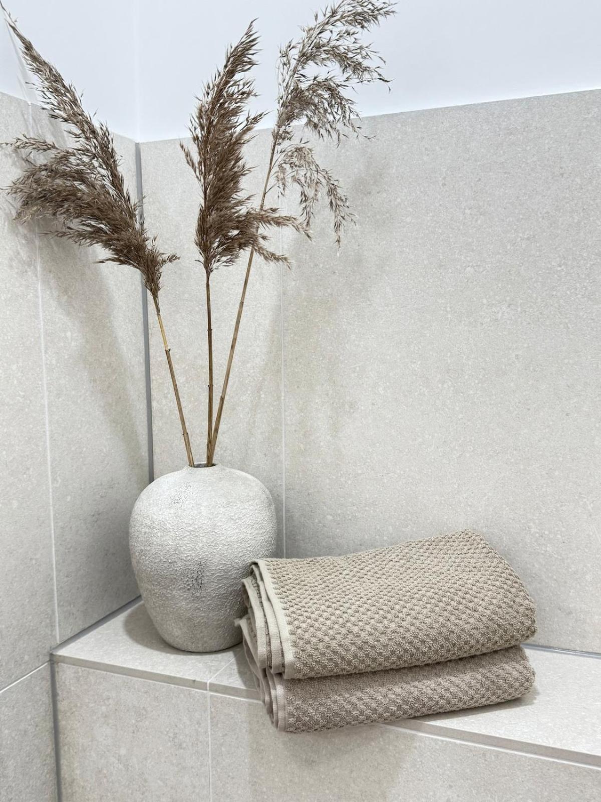Apartment, Boho Gem Talin